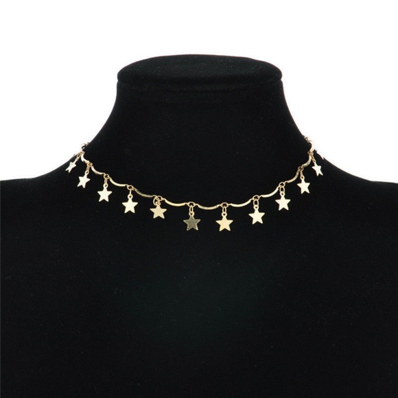 Simple Gold Tiny Star Choker Chain Necklace - Picture 3 of 6